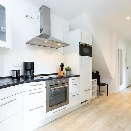 L5 - Lindenstrasse 1 - Feriendomizil Hollich Grömitz