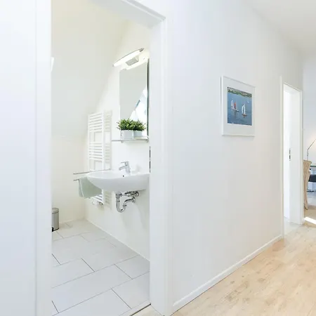 L5 - Lindenstrasse 1 - Feriendomizil Hollich * Grömitz