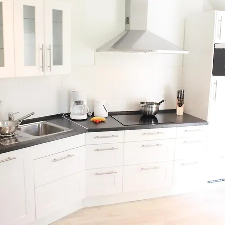 Apartament L5 - Lindenstrasse 1 - Feriendomizil Hollich